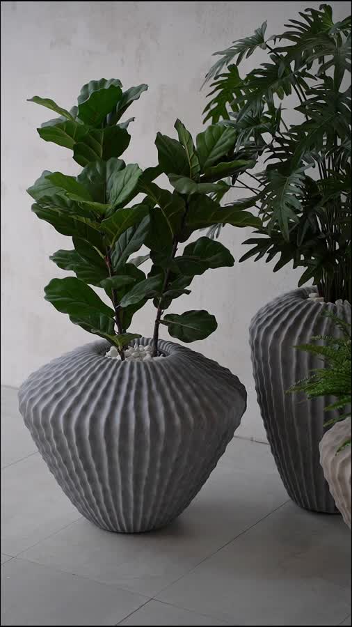 Кашпо TREEZ Effectory - Moho - Сферическая Design-ваза - Дымчато-серый песок фото